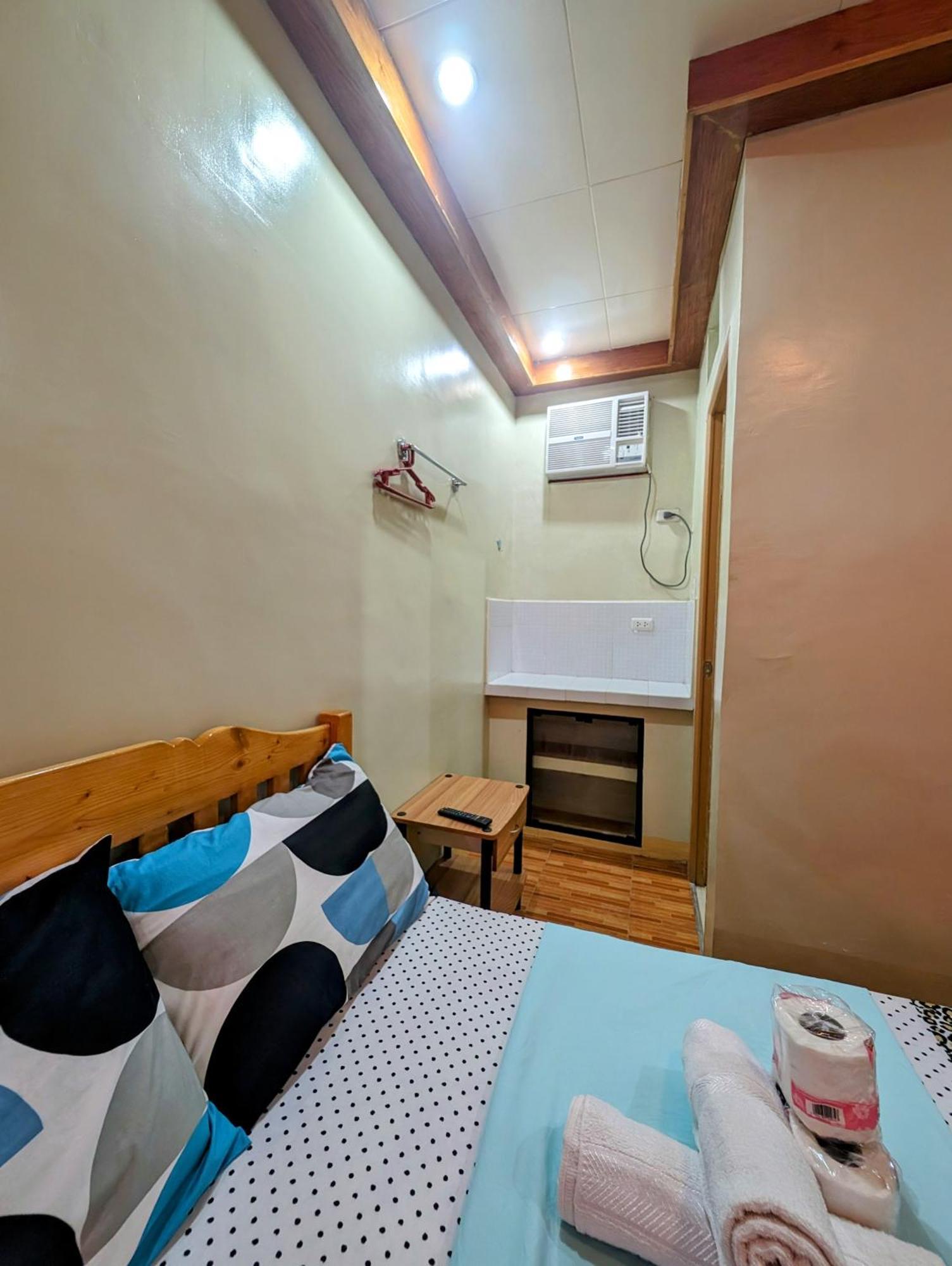 Screaming Gecko Hostel Busuanga Εξωτερικό φωτογραφία