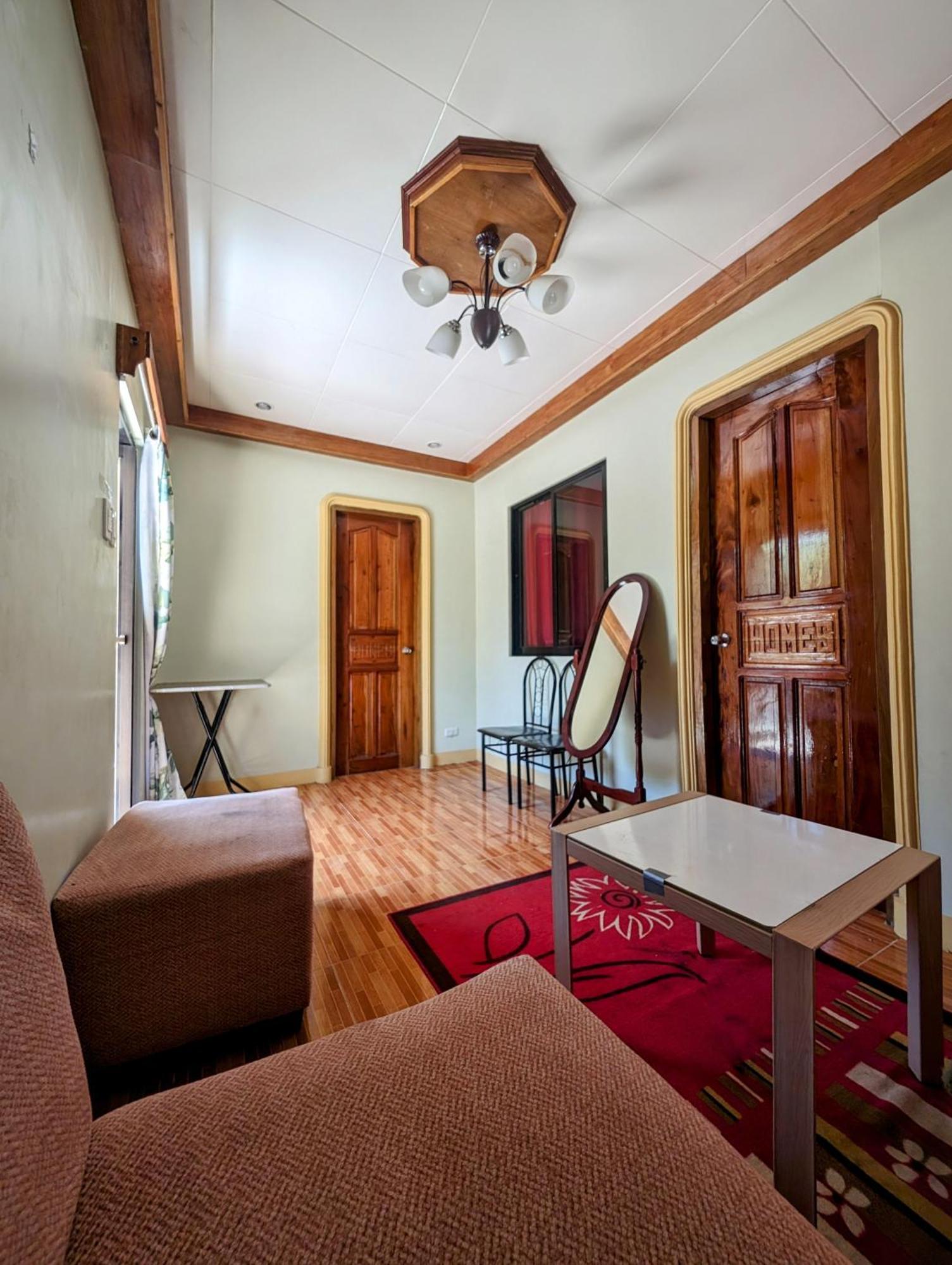 Screaming Gecko Hostel Busuanga Εξωτερικό φωτογραφία