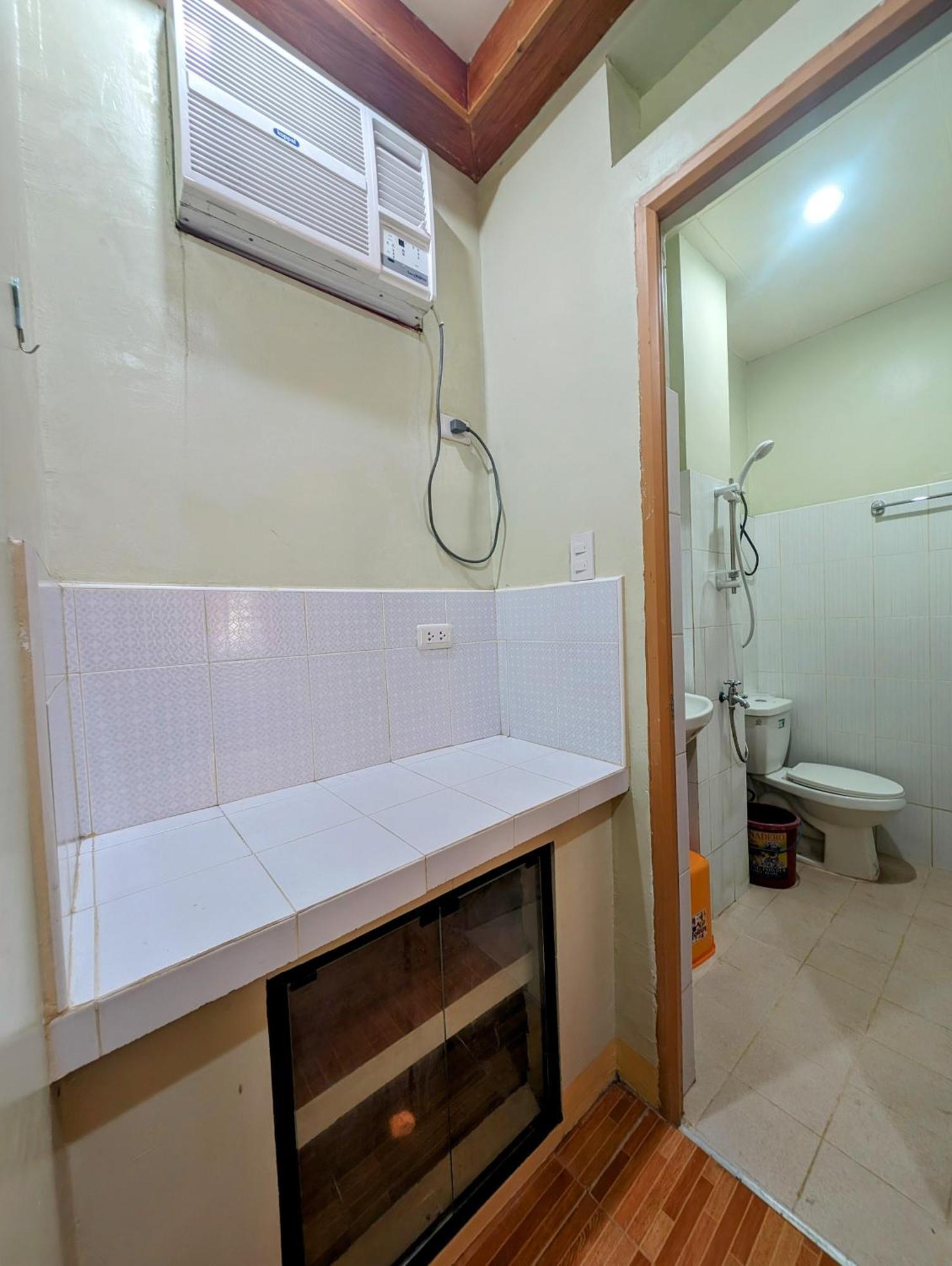 Screaming Gecko Hostel Busuanga Εξωτερικό φωτογραφία