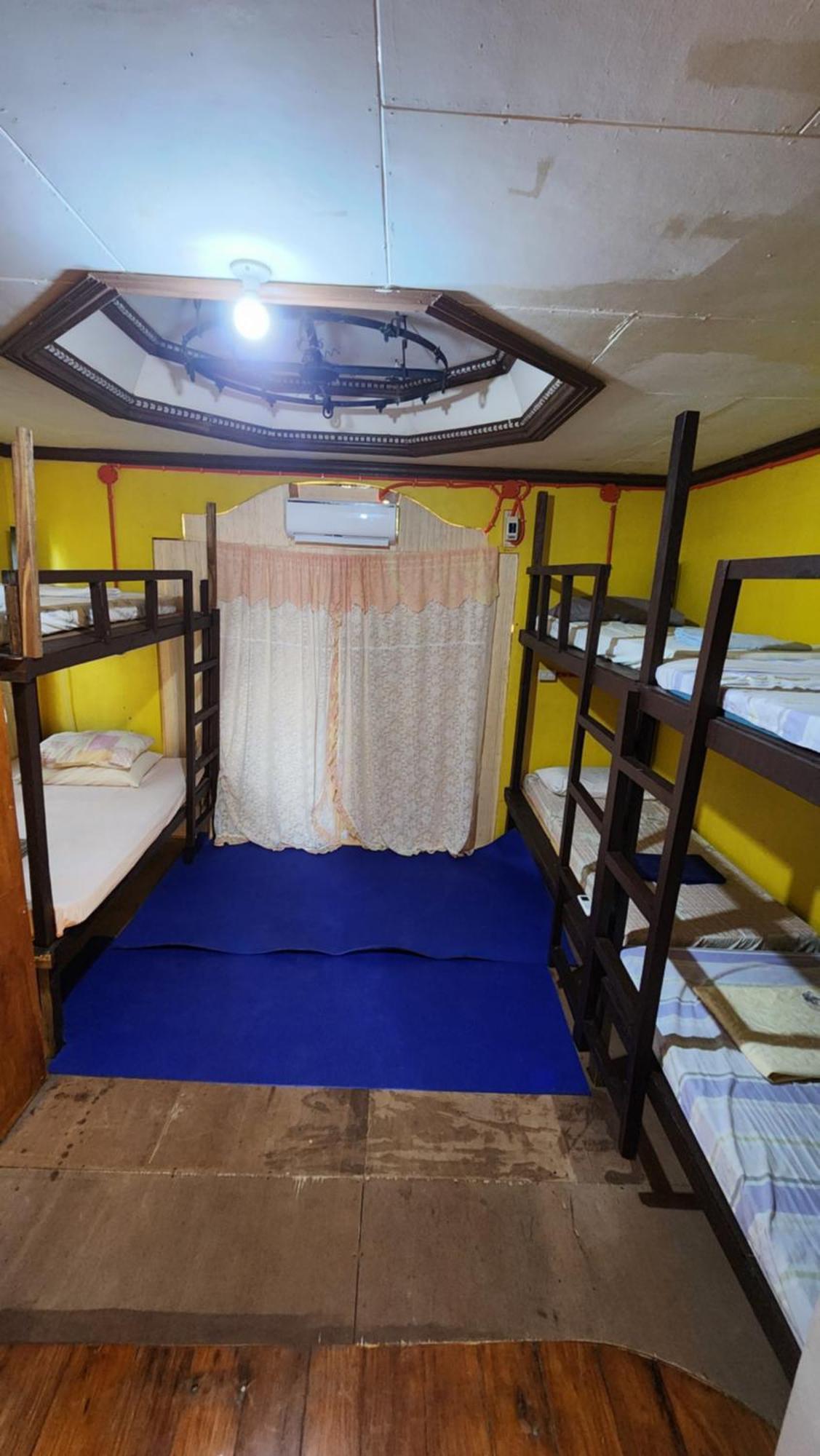 Screaming Gecko Hostel Busuanga Εξωτερικό φωτογραφία